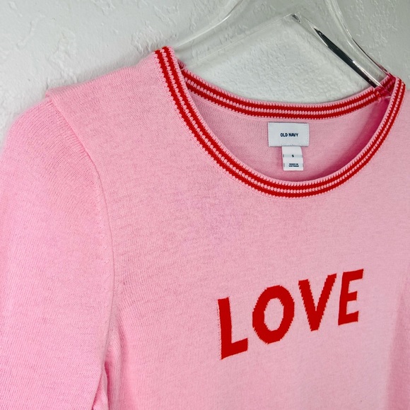 - Old Navy Pink and Red “LOVE” Crewneck Pullover Long Sleeve Sweater Size … - Picture 6 of 13
